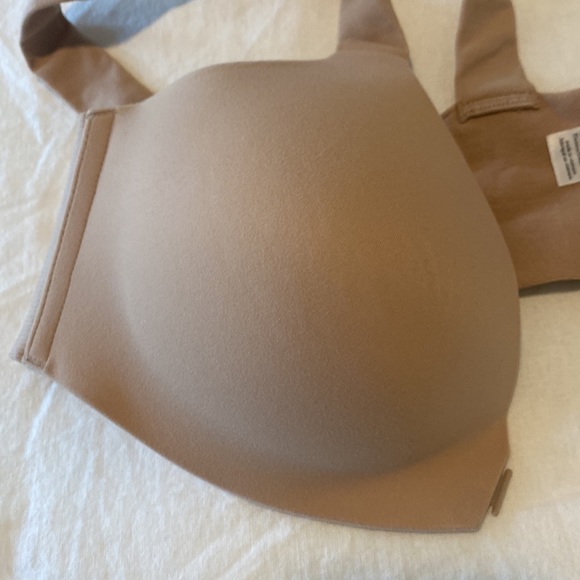 SPANX Bra-llelujah!® Lightly Lined Wireless Bra. 32D - Picture 4 of 8